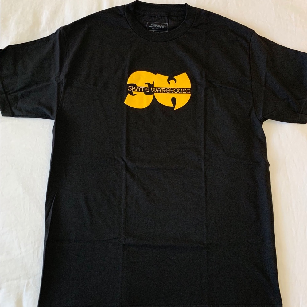 Brand New Skate Warehouse logo graphic T-shirt